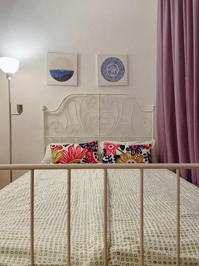 Familienfreundliches Apartment Im Zentrum Fuer Geschaeftsreisen Und Privat Dresda Exterior foto